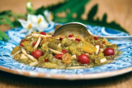 Hot and Spicy Litchi Tomato Chutney Recipe Image